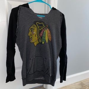 BLACKHAWKS HOODIE